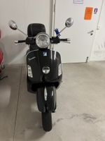 Roller Vespa 125ccm schwarz 47214 km gebrauchter Zustand