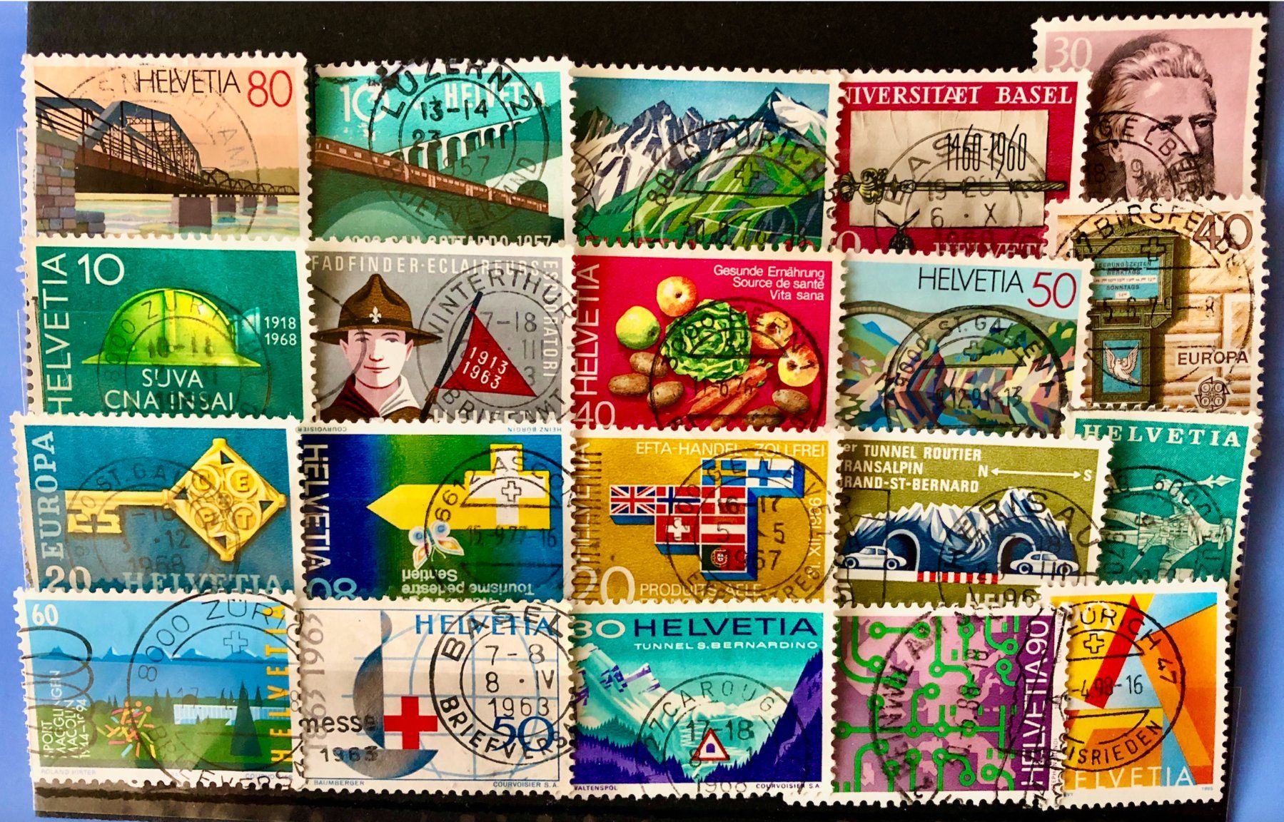 Tutti i francobolli: CH Briefmarken mit Vollstempel     – Usato da Aarau venduto da Billa007