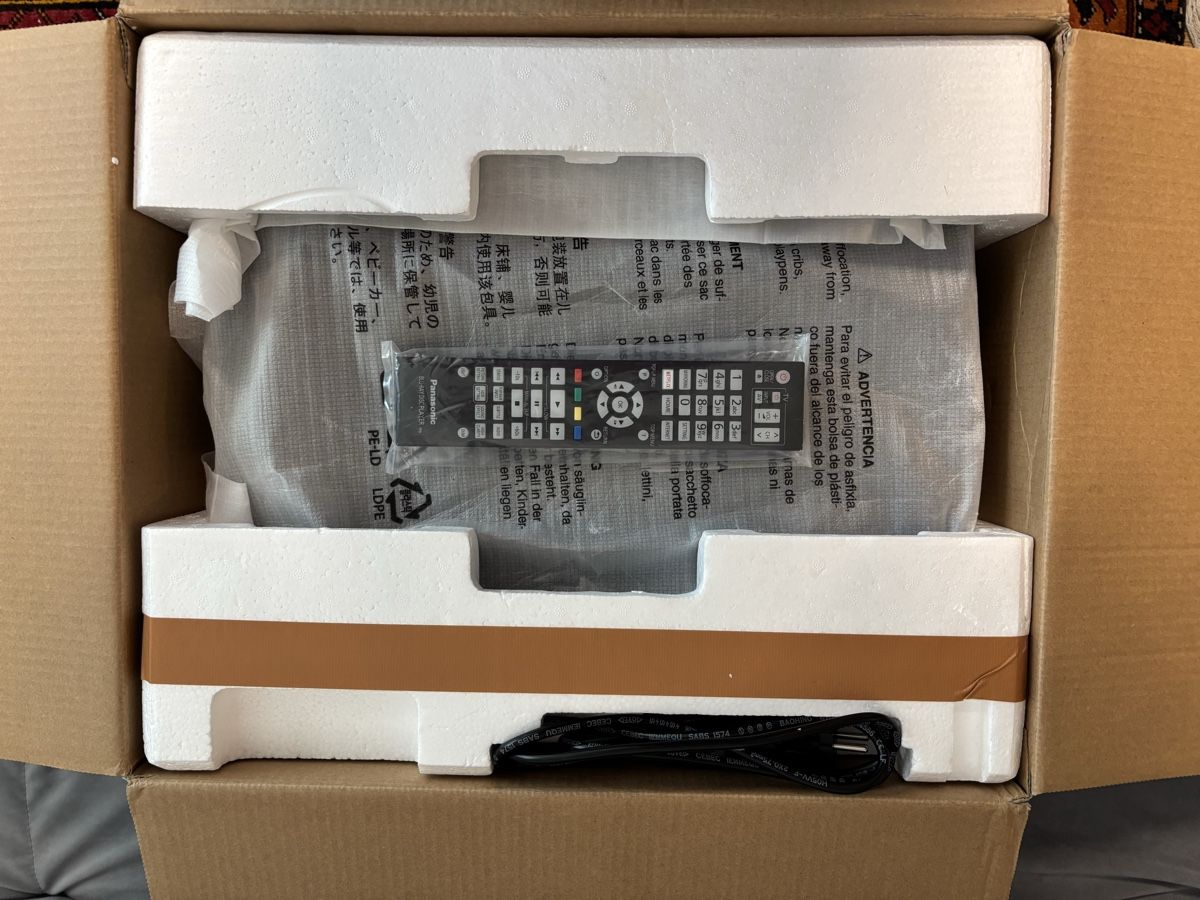 Panasonic Lettore multimediale & Streamer: Panasonic DP-UB9004, 4K UHD Bluray Player – Usato da Sargans venduto da Oschaeli 5