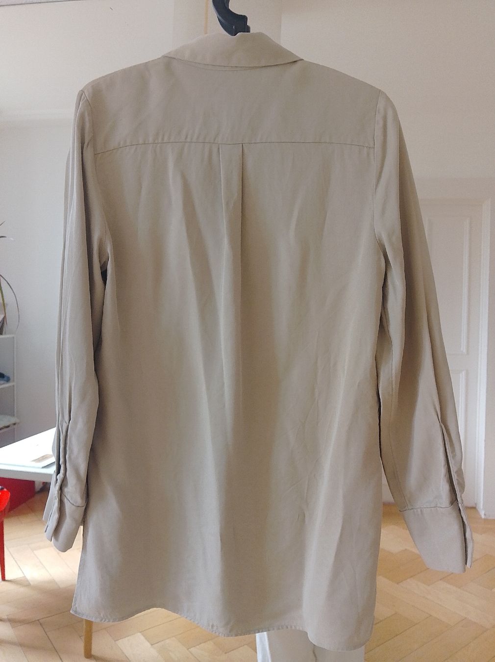 Cos Blusen: chemise COS vert tilleul – Gebraucht aus La Chaux-de-Fonds von youplavie 5
