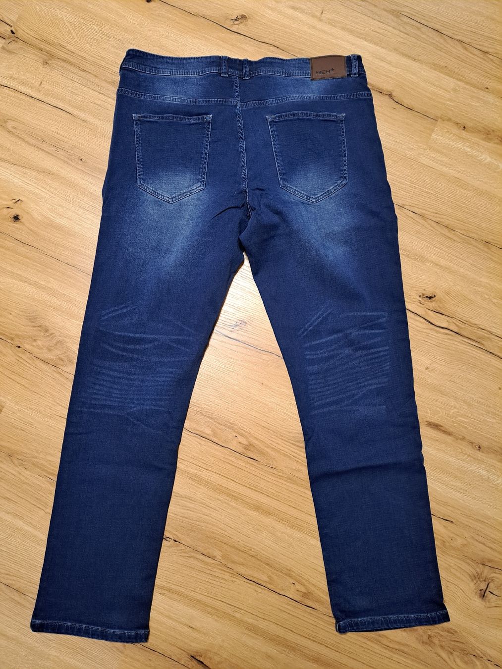 Jeans: MEN+ Herren-Jeans, Grösse 56 – Nuovo e nell'imballaggio originale da Oberdiessbach venduto da Noeusu 1