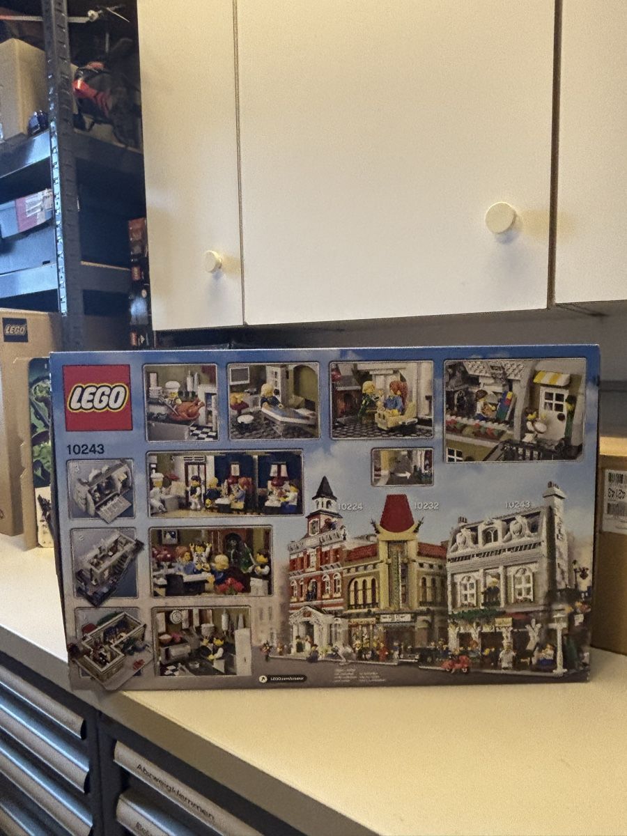 Lego Giocattoli: Lego Creator Set 10243 neu und originalverpackt – Nuovo e nell'imballaggio originale da Engishofen venduto da Mr_Gsell 1