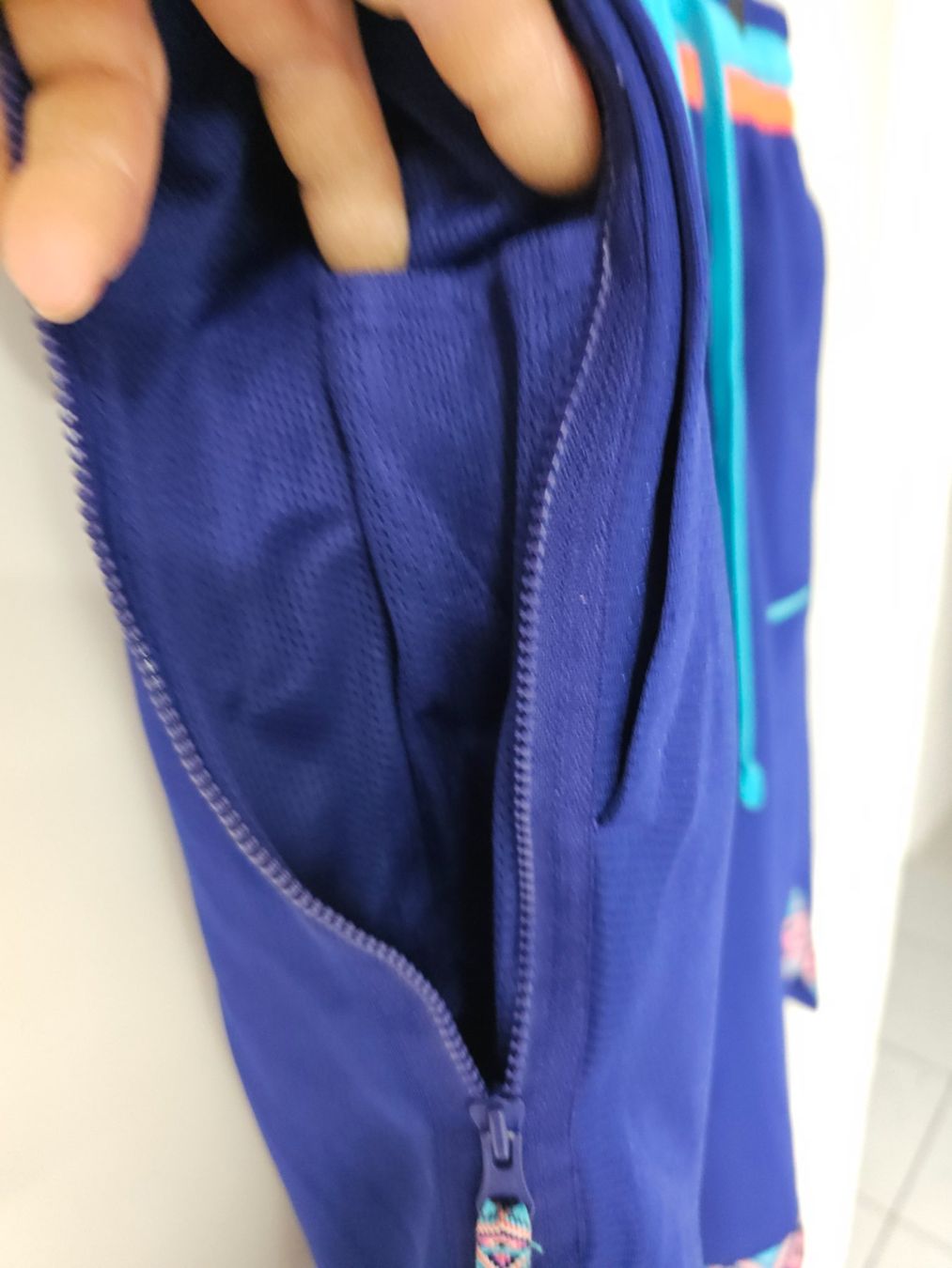 Nike Pantaloni: Sporthose von Nike Gr. S – Usato da Rheineck venduto da aron012 1