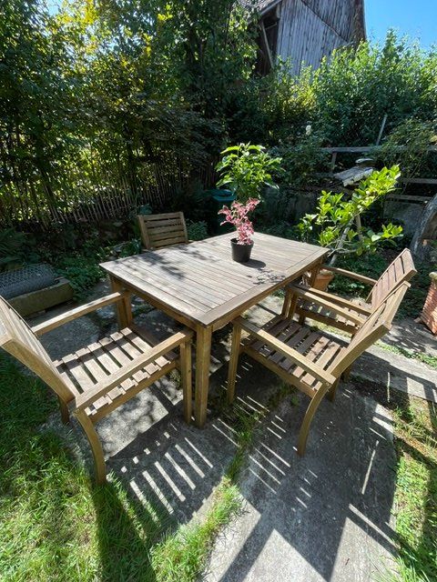 Ikea Set di tavolo e panche: IKEA NÄMMARO Gartenmöbel-Set – Usato da Freudwil venduto da Ginoginelli