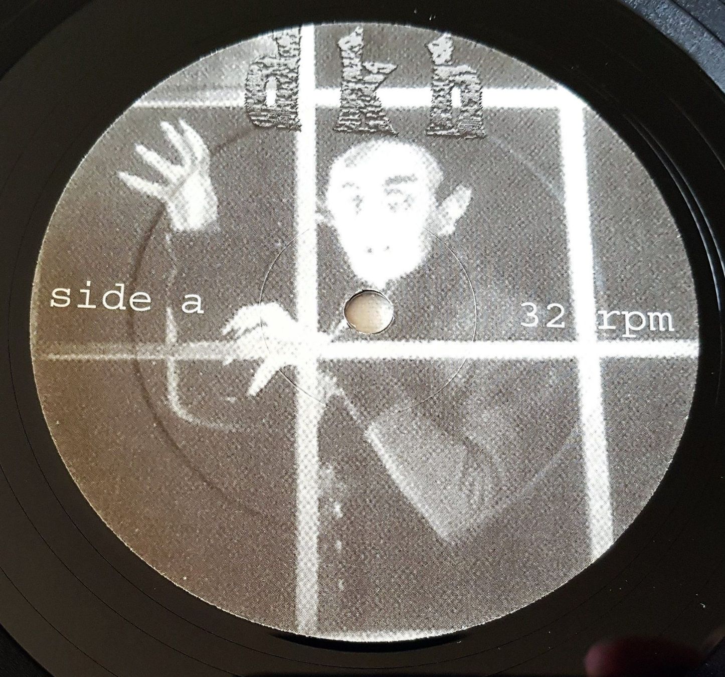 Schallplatten: Dead Kaspar Hausers - Yo Como Mi Cara - LP - 2005 - OIS – Neu (gemäss Beschreibung) aus Uster von Zardodel 4