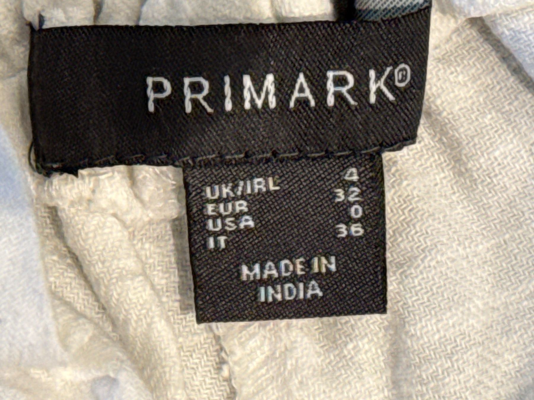 Pantaloni: Damen Leinen Shorts Gr. 32, Primark – Usato da Amriswil venduto da used2use 1