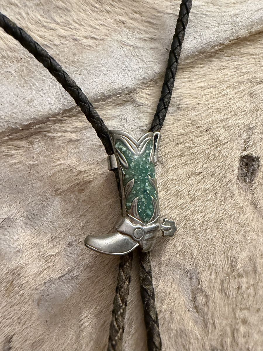Cravatte: Native American boot bolo  – Usato da Jona venduto da HappyHappyHappyHappy