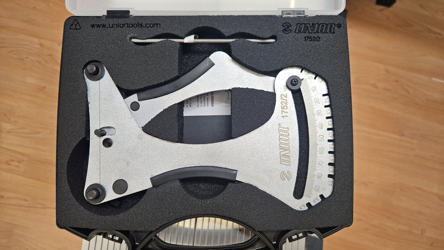Tutti gli attrezzi: Unior Bike Tools - Speichen - Spannungsmesser – Nuovo e nell'imballaggio originale da Mellingen venduto da Hondavtr
