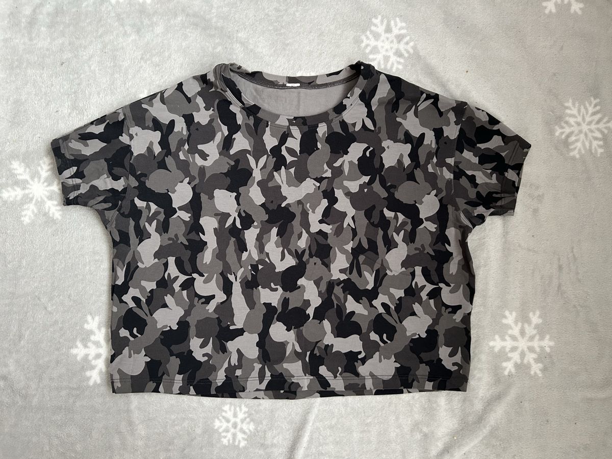 Lululemon T-Shirts: Lululemon cropped T-Shirt, Grösse S – Neu (gemäss Beschreibung) aus Uster von she_9gjr