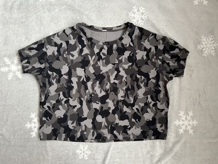Lululemon cropped T-Shirt, Grösse S