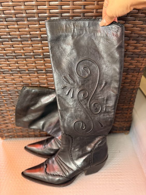 Résultats de la recherche bottes hautes en cuir by anthropologie en