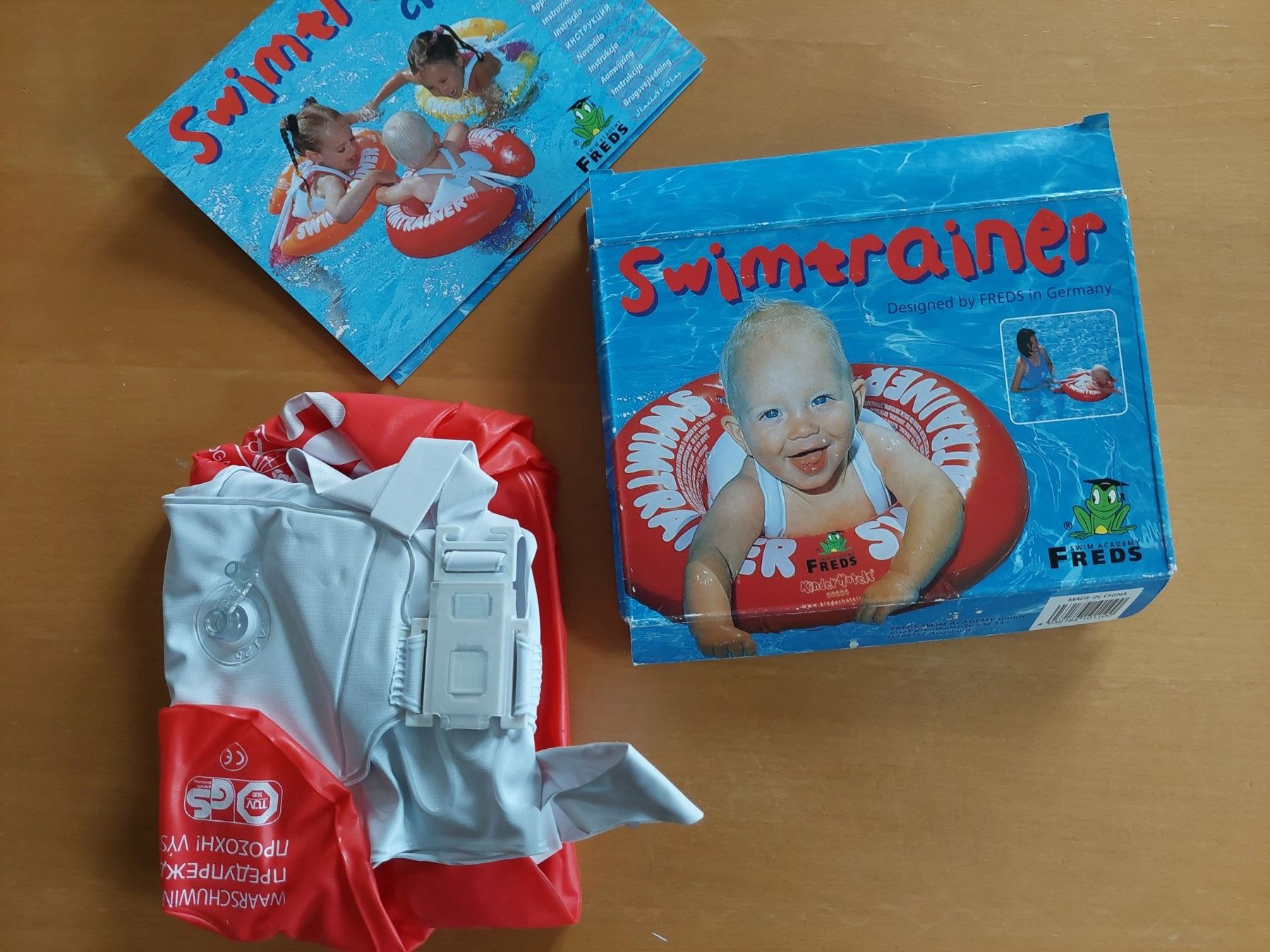 Bouées: FRED Schwimmtrainer/Swimtrainer NEU – Neuf avec emballage d'origine à Zürich par xxyy00 2