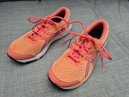 Kinder Laufschuh ASICS neu