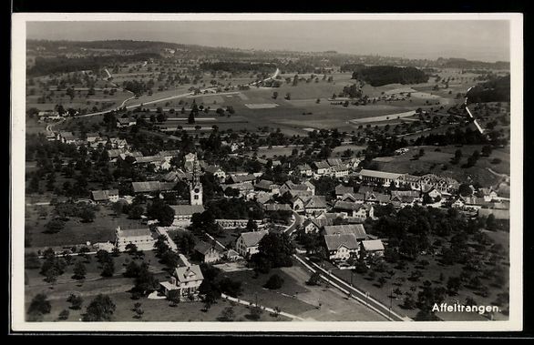 Cartoline postali: Affeltrangen, Luftaufnahme des Ortes mit – Usato da Berlin venduto da bartko-reher