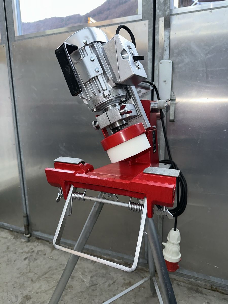 Schleifen & Polieren: Mähmesserschleifer Schleifgerät Rotax – Neu (gemäss Beschreibung) aus Schwende von weesli 8