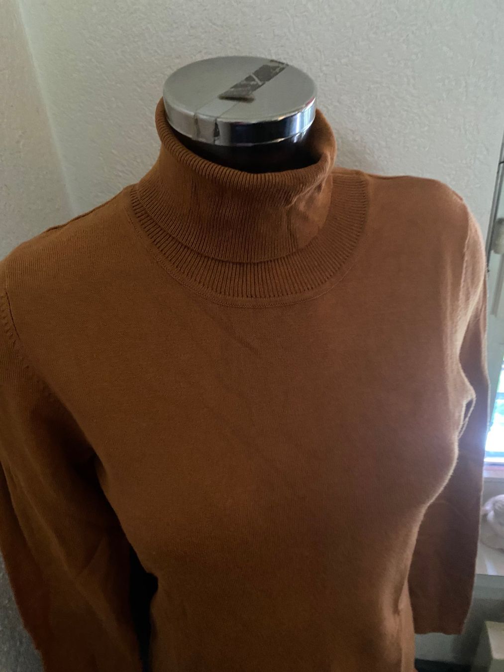 Kleider: InWear Kleid mit Rollkragen Grösse L – Gebraucht aus Allenwinden von Obalu