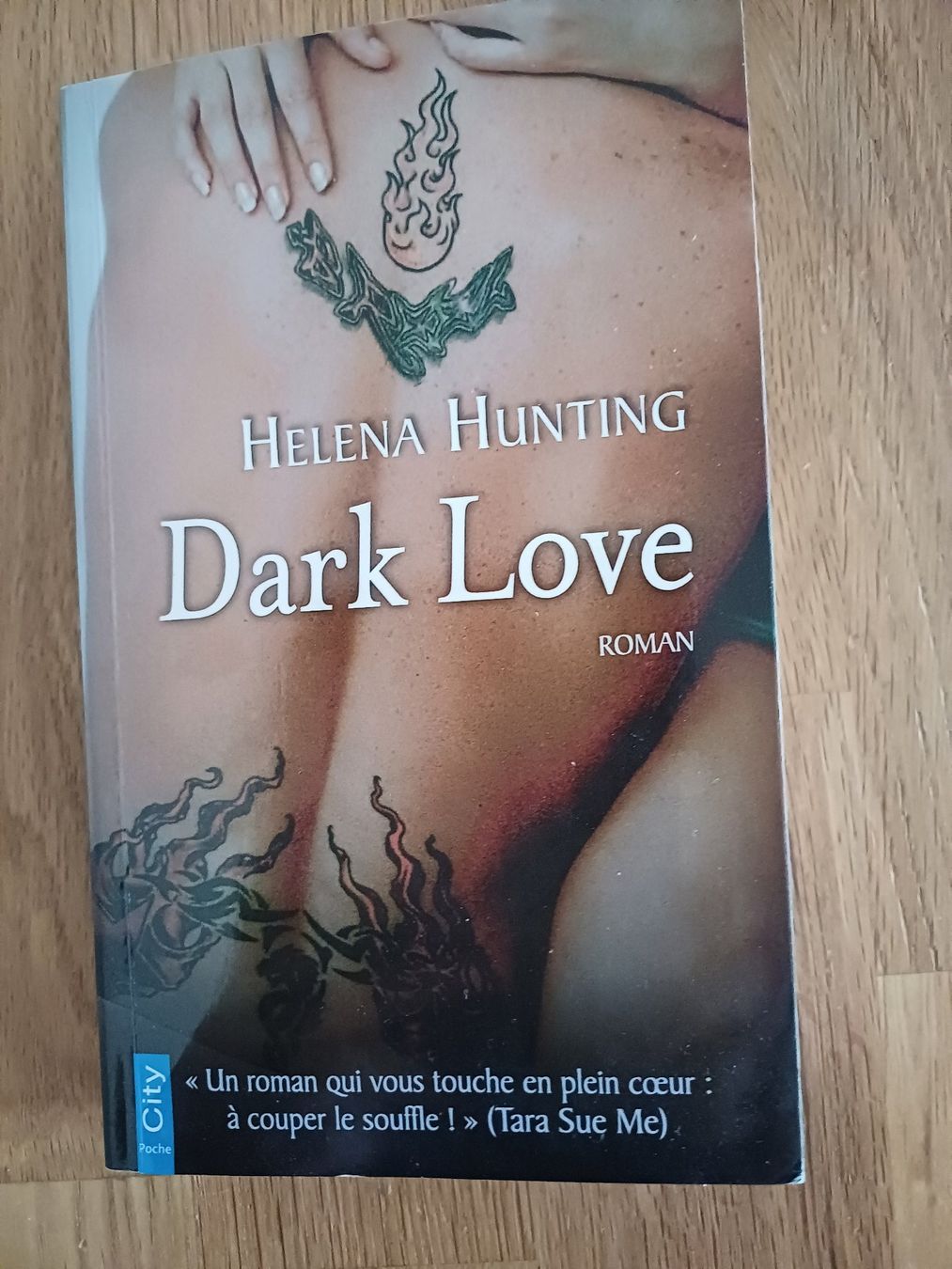 Libri: Dark Love, Helena Hunting – Usato da Porrentruy venduto da Piquetix