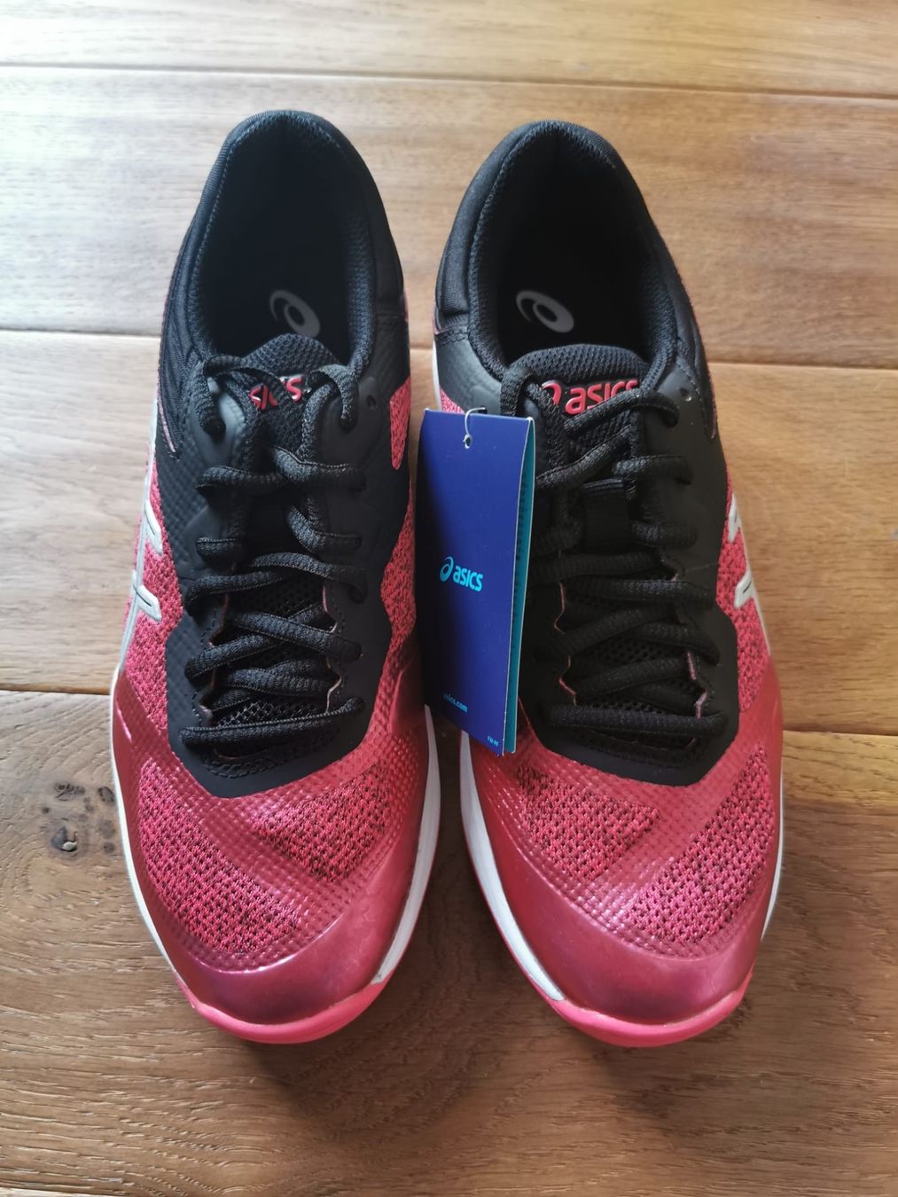 Asics Damenschuhe: Asics Turnschuhe Halkenschuhe Spirtschuhe – Neu (gemäss Beschreibung) aus Flüelen von AU10 1