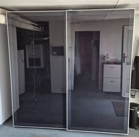 Kleiderschrank