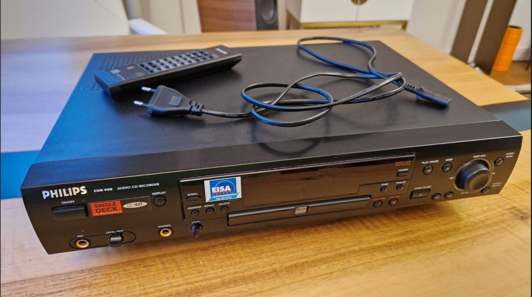 Philips Registratori: CD Player / Recorder Philipps CDR 950 – Usato da Zürich venduto da MatthiasBruetsch