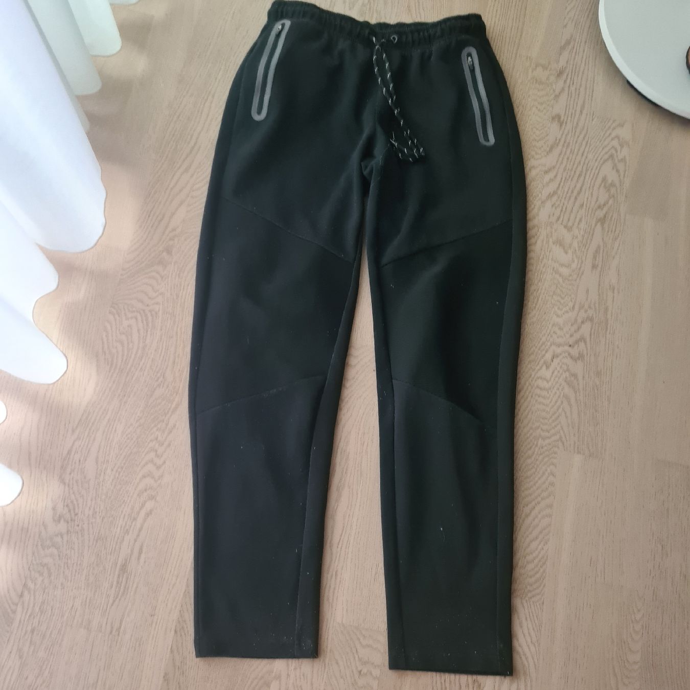 Pantaloni: Crivit Trainerhose Gr 52/54 schwarz – Usato da Steinen venduto da turbogeiss99