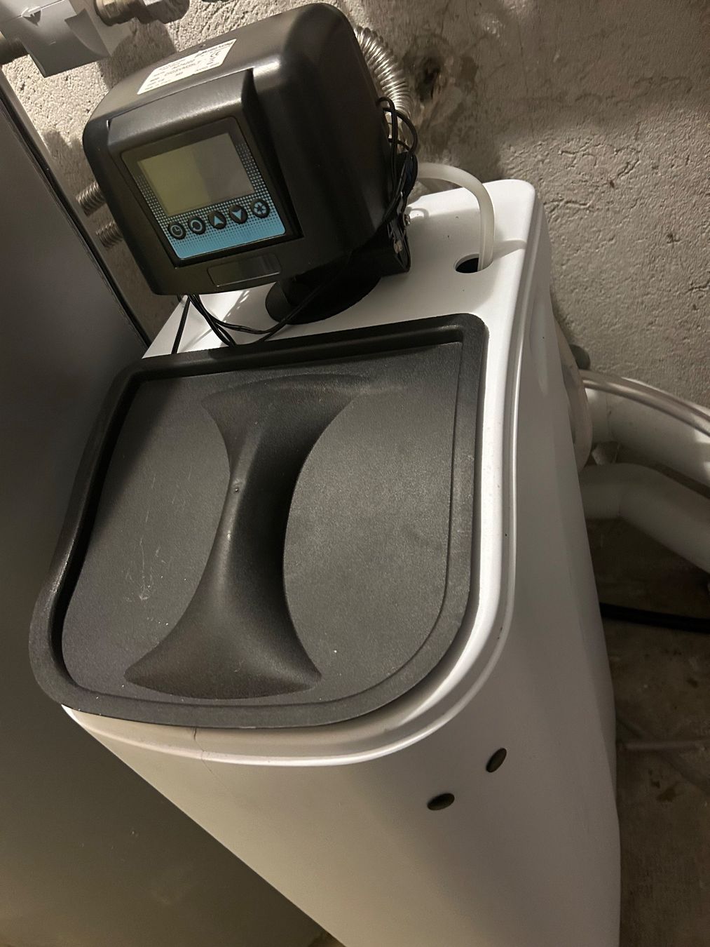 Sanitari: Euro Acque Water Softener (2023) - like new – Nuovo (secondo la descrizione) da Gingins venduto da Kakakia 2