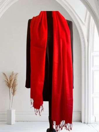 Châle  rouge en cachemire doux et chaude pour l'hiver!