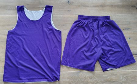 Tank Top und Shorts - Trikot für Sport (M-L)
