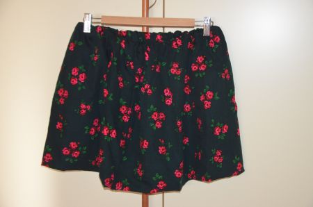 TAILLE M - JUPE NEU