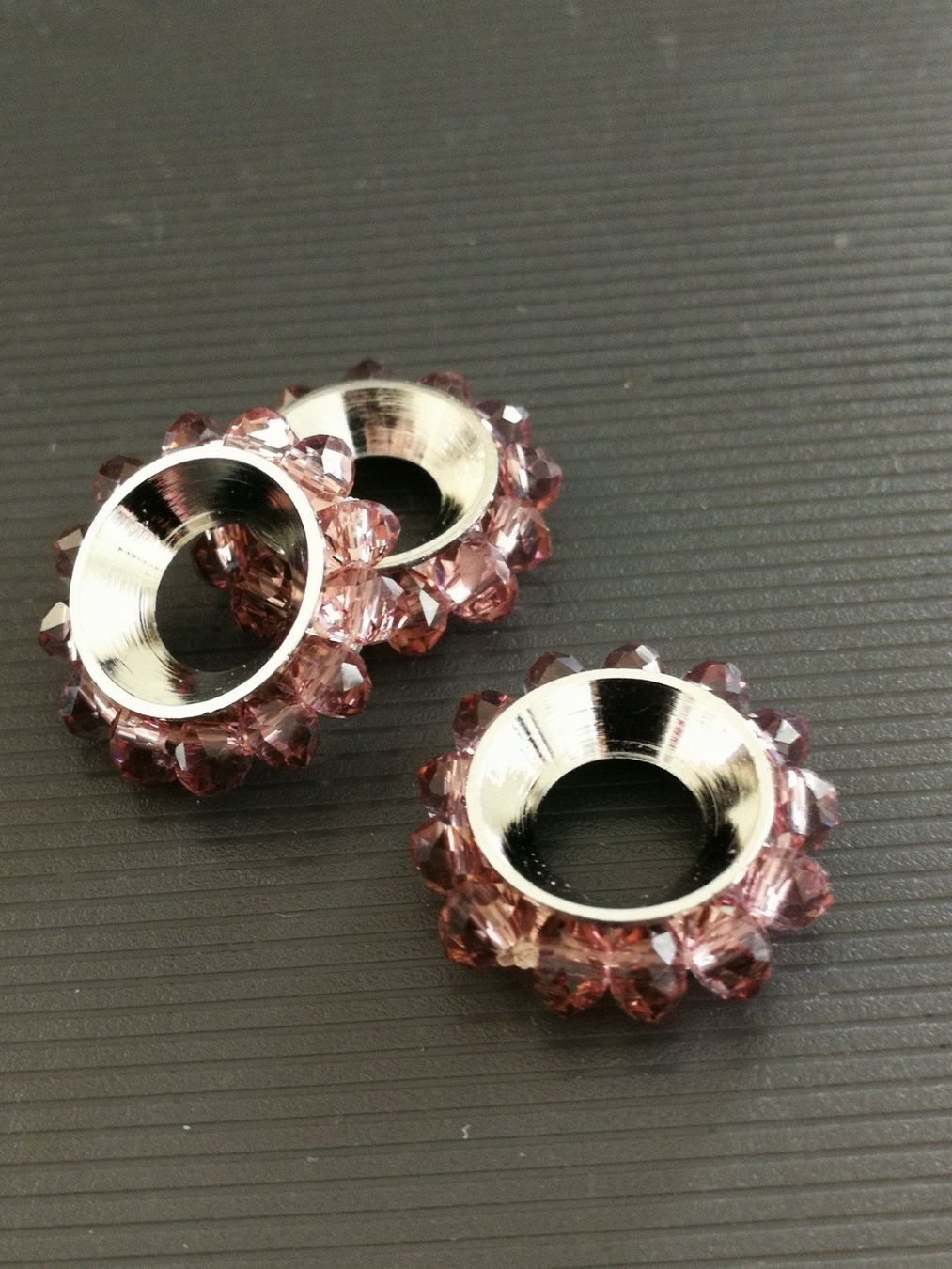 Perlen (unechte): 5 Metall Rondellen Glas Amethyst 16mm – Neu (gemäss Beschreibung) aus Alpnachstad von perlengaby