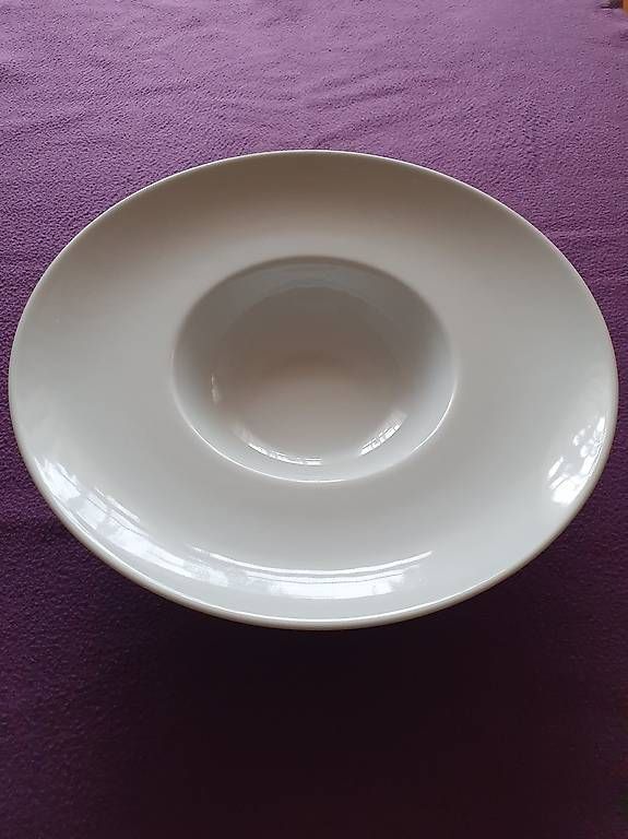 Kahla Piatti: 8 x Dessert.- / Suppen.- oder Salatteller – Usato da Hauptwil venduto da Traudl02