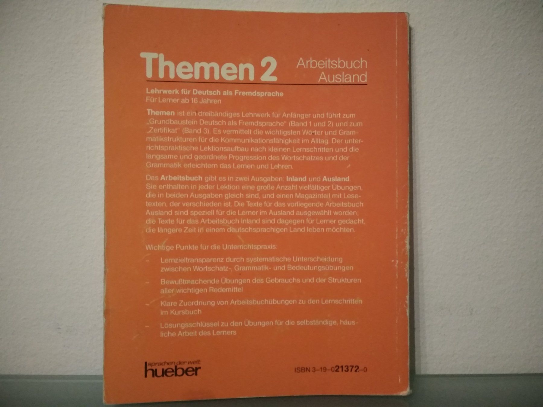 Libri: Themen 2 Arbeitsbuch Ausland ohne CD oder Cassette – Usato da Bäch SZ venduto da Swissy46 1