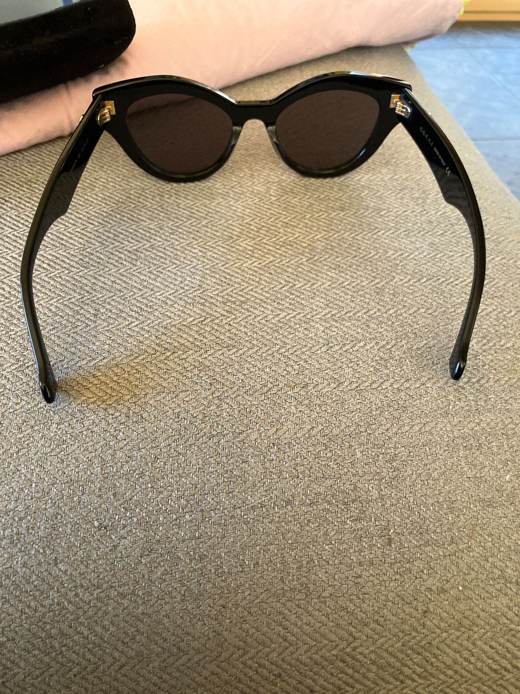 Gucci Brillen & Gläser: Vends lunettes Gucci en super etat – Gebraucht aus Haute-Nendaz von PINKBERRY 3