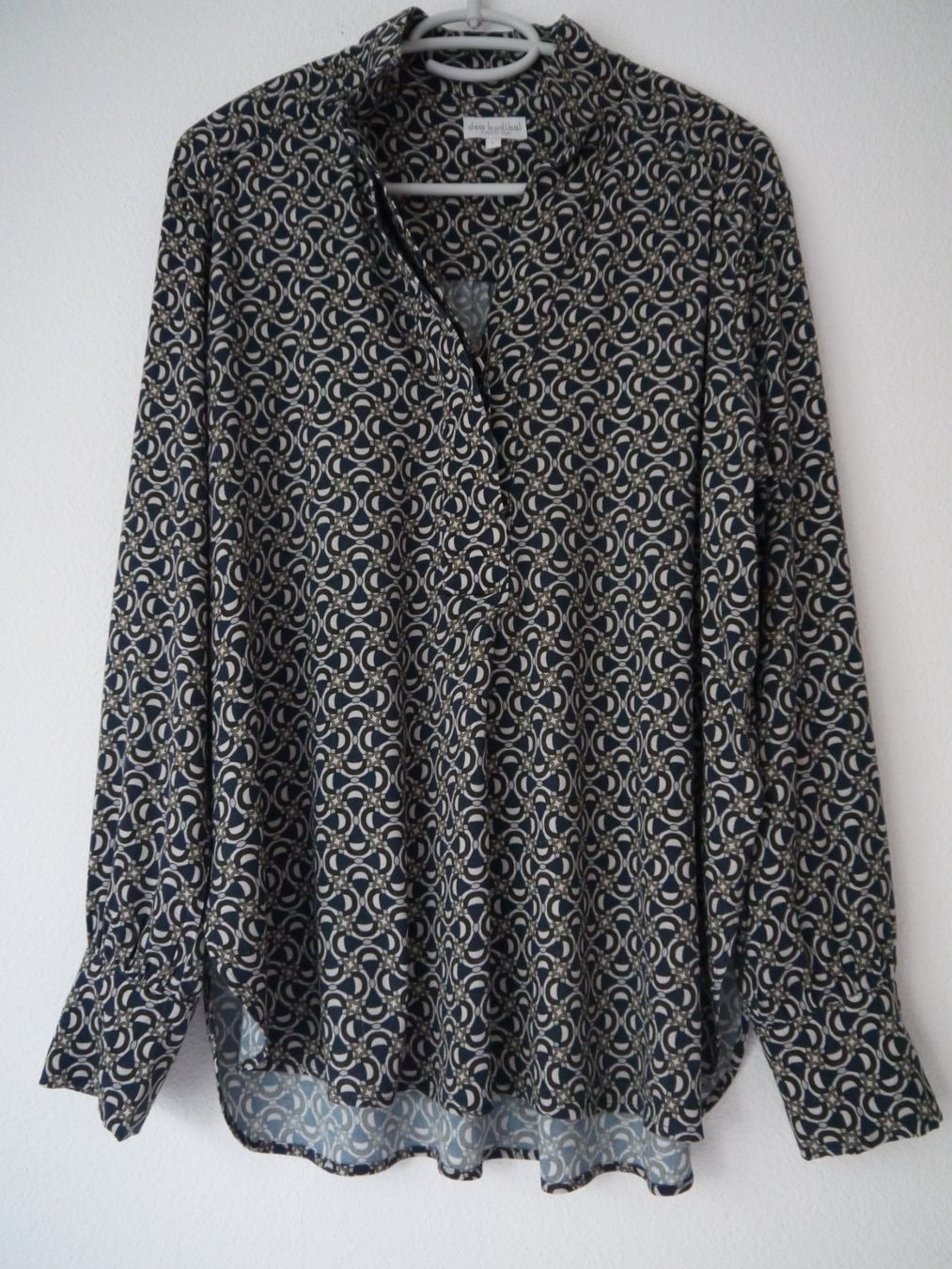 Dea Kudibal Blusen: DEA KUDIBAL Bluse Gr.L – Gebraucht aus Hagendorn von Blaf