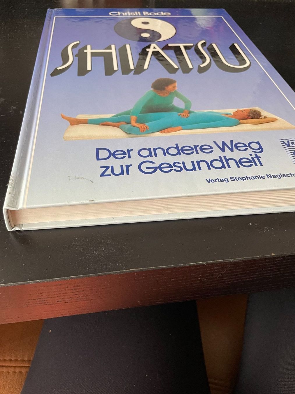 Libri: Shiatsu - Christl Bode – Usato da Hombrechtikon venduto da Uptowns 1