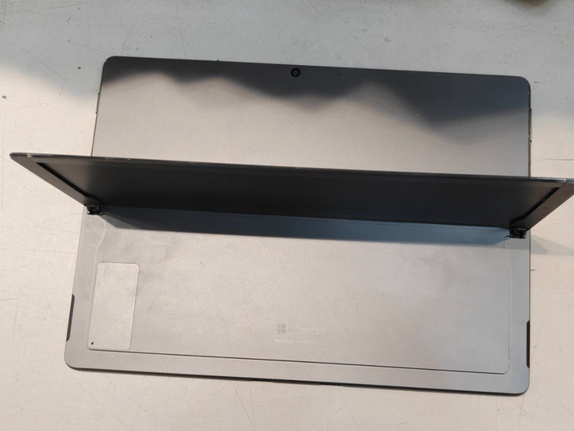 Microsoft Tablet PC: Surface Pro 8 Ab 30.Fr – Defekt aus Solothurn von Electronic.3 2