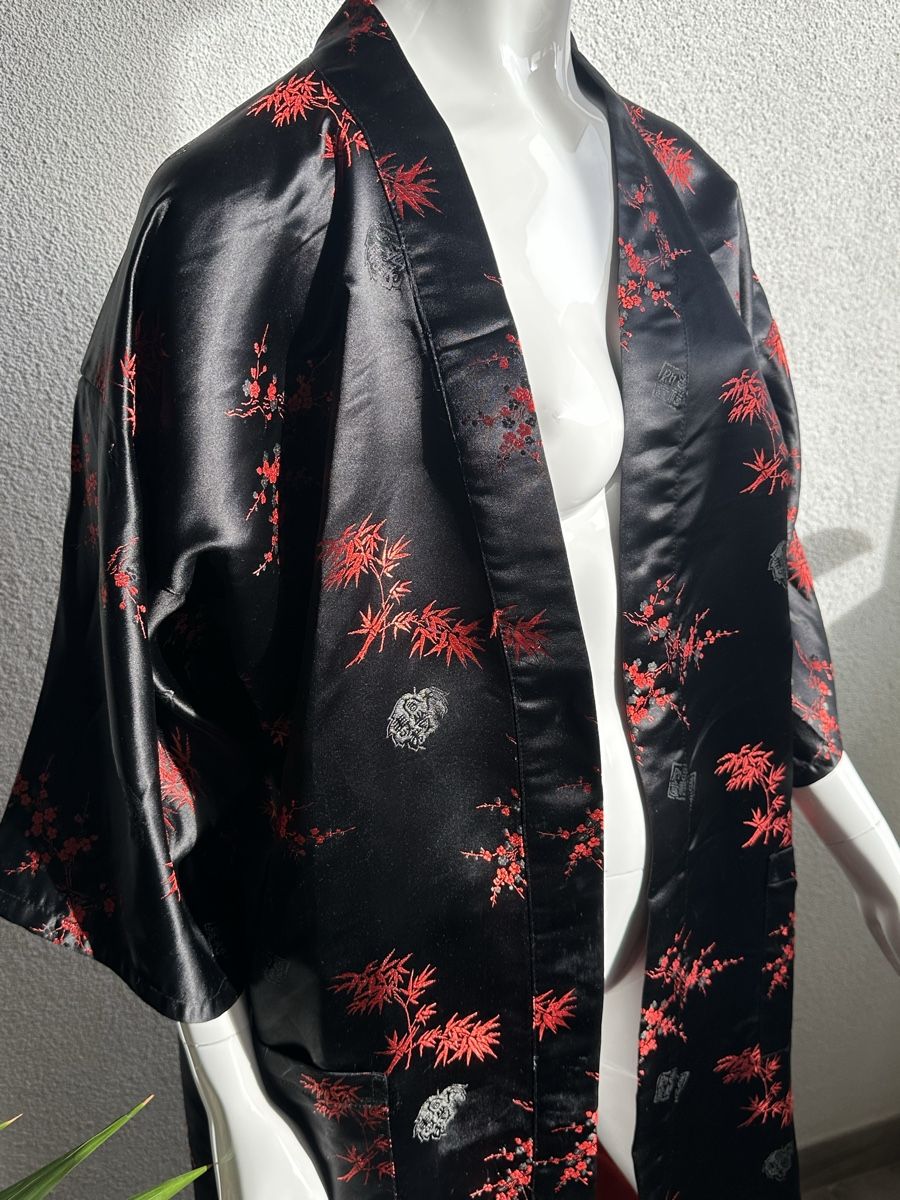 Kimono: Oriental Kimono, Black & Red, One Size – Usato da Vevey venduto da ledidream 6