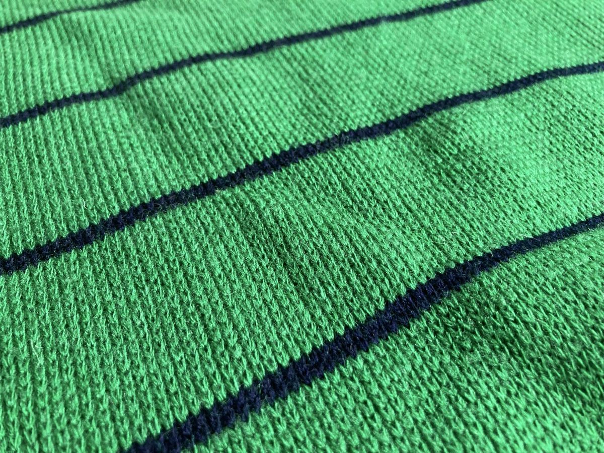 Maglioni & Felpe: Grüner Pullover aus Wolle / Wollpullover – Usato da Winterthur venduto da Tschernobylghost 3