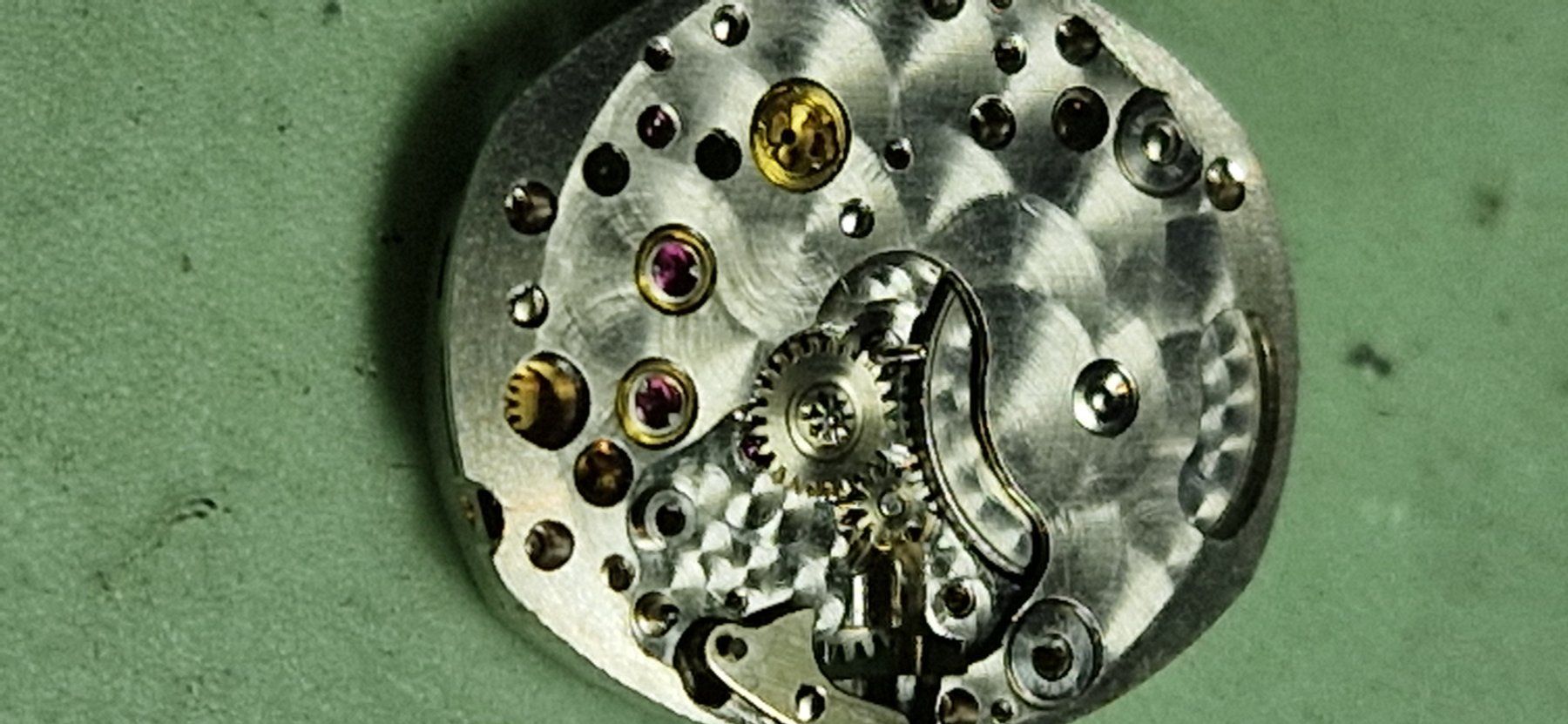 Vacheron Uhren: Fournitures Vacheron Constantin cal 1050/B – Gebraucht aus Genthod von pra_fs6q 3