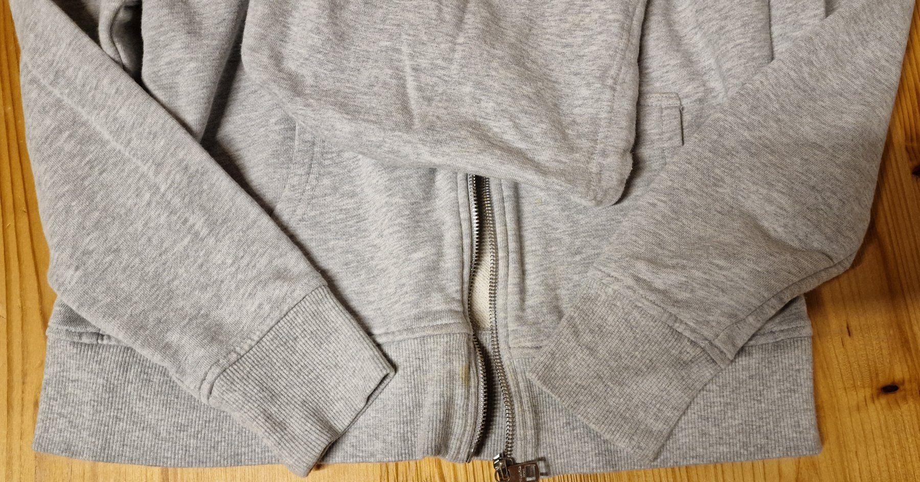 Calvin Klein Maglioni & Felpe: CALVIN KLEIN PULLOVER GR M – Usato da Chur venduto da car_5clc 4