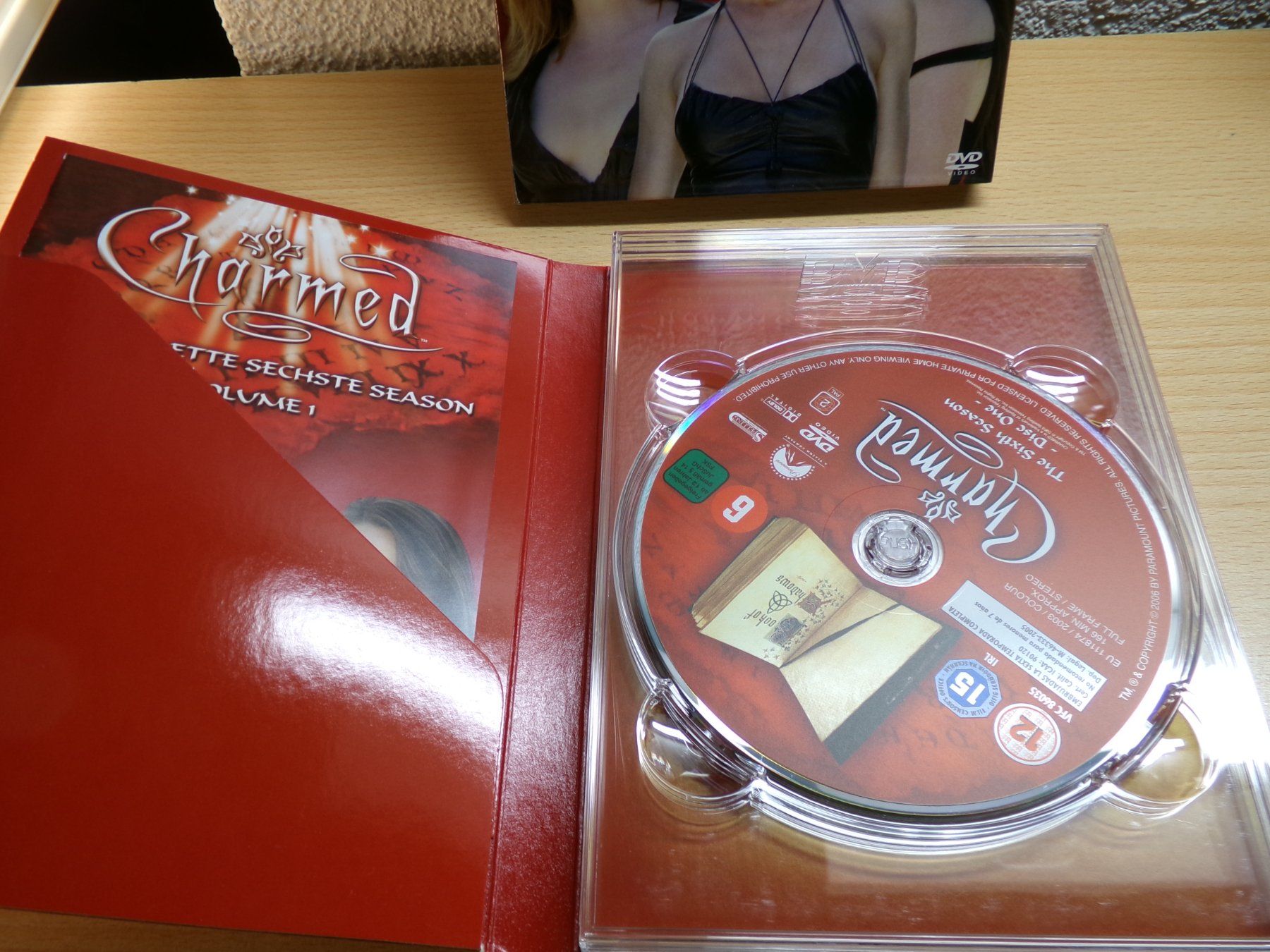 Tutti i DVDs: Charmed Staffel 6.1 – Usato da Hombrechtikon venduto da Maloev17 2