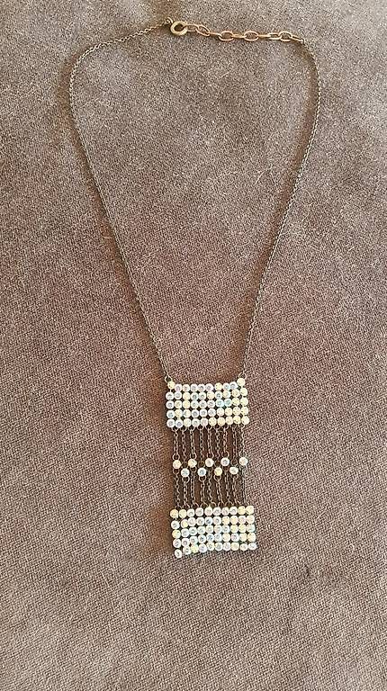 Ketten: Collier mit Strass – Gebraucht aus Hilterfingen von boal1980
