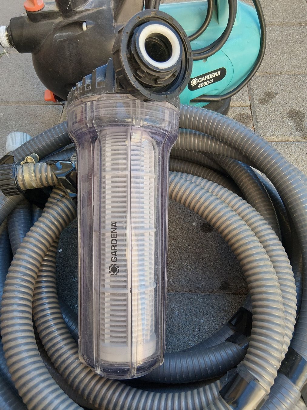 Gardena Pompes et pièces: pompe a eau gardena 4000/4 – D'occasion à Champoz par yokely 3