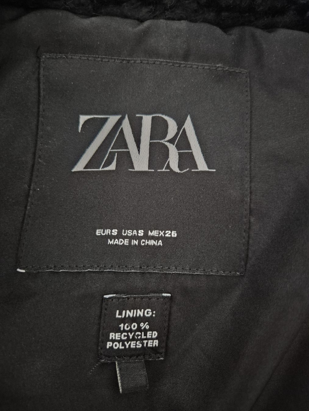 Zara Cappotti: Zara Teddy Mantel schwarz Grösse S – Nuovo (secondo la descrizione) da Kollbrunn venduto da mela_nie 1