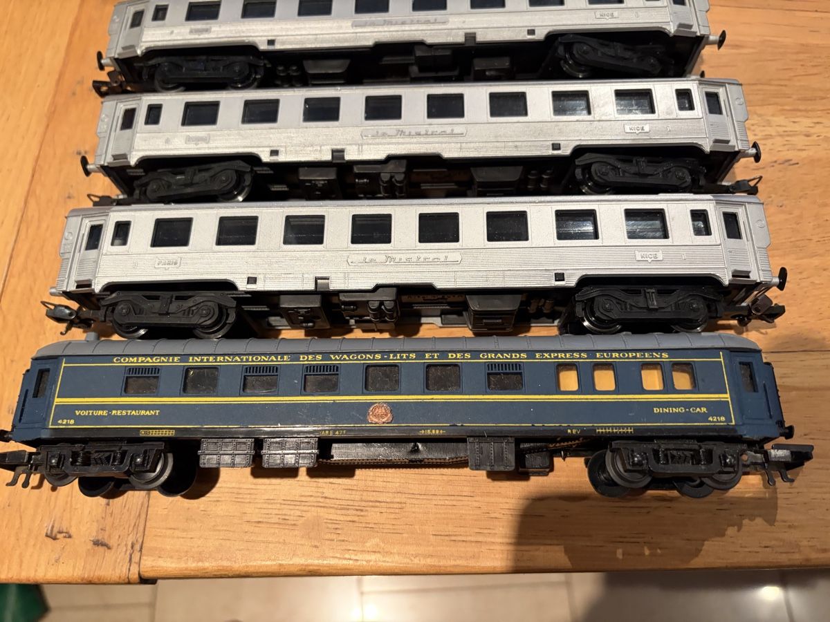 Trains électriques: Wagon train Lima et Jouef – D'occasion à Echallens par JAR69 1