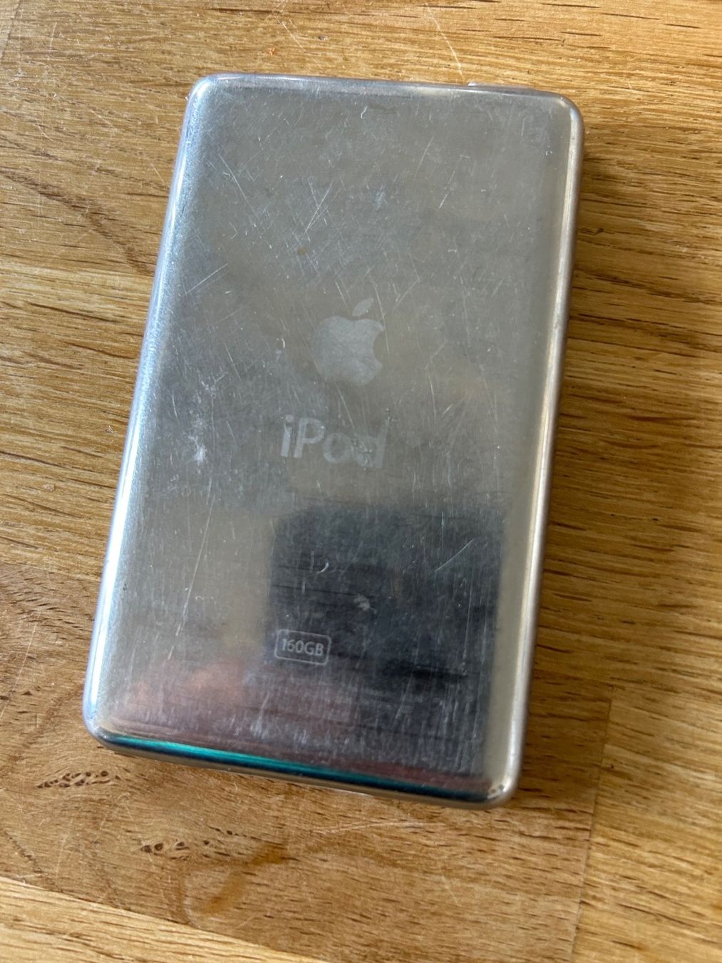 Apple Tragbarer Mediaplayer: IPod Classic 160GB – Gebraucht aus Basel von  4