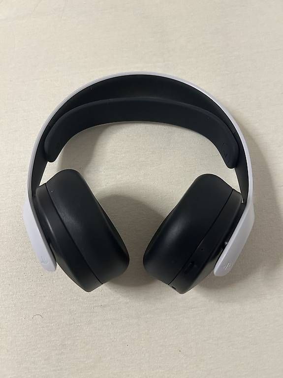 Cuffie: Cuffie Sony Pulse 3D Playstation 5 – Usato da Lugaggia venduto da eri_bf2l