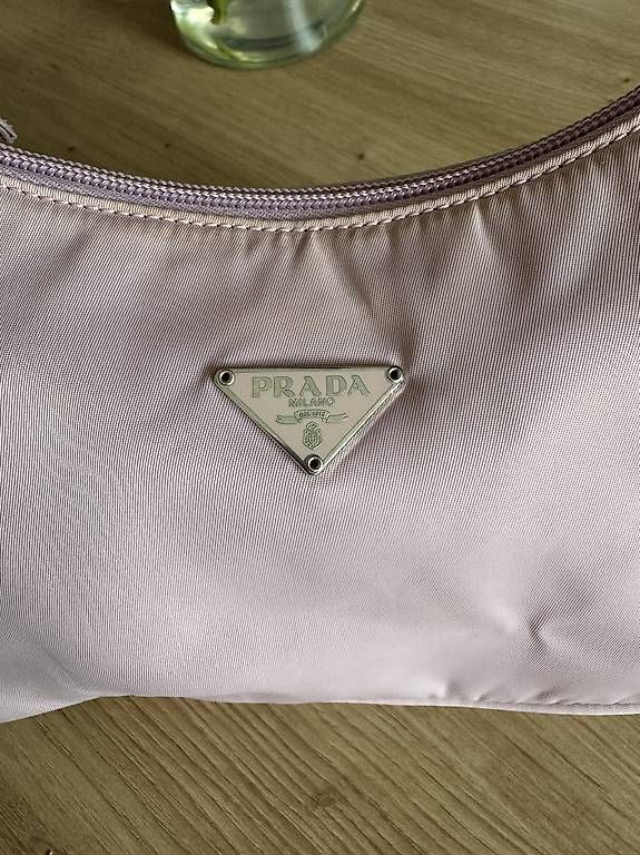 Prada Borse da donna: Prada Nylon Bag 2000 – Usato da Wädenswil venduto da sar_cv6m 2
