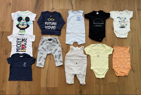 11-tlg Baby Kleiderpaket Gr. 62 (auch 68 Teile) top Zustand