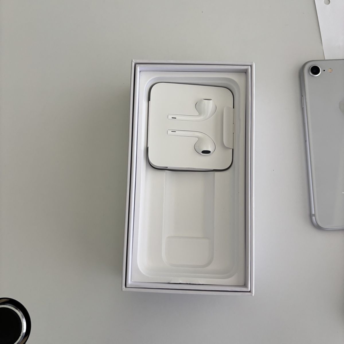 Apple Handys / Smartphones: iPhone 8 64GB silber – Gebraucht aus Biel/Bienne von Eiskristall08 2